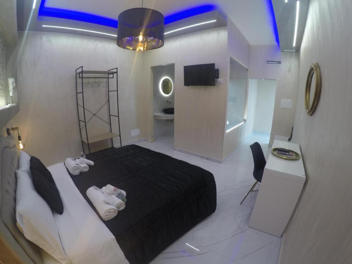 Le Camere Luxury Rooms Siracusa Syracuse Exterior photo
